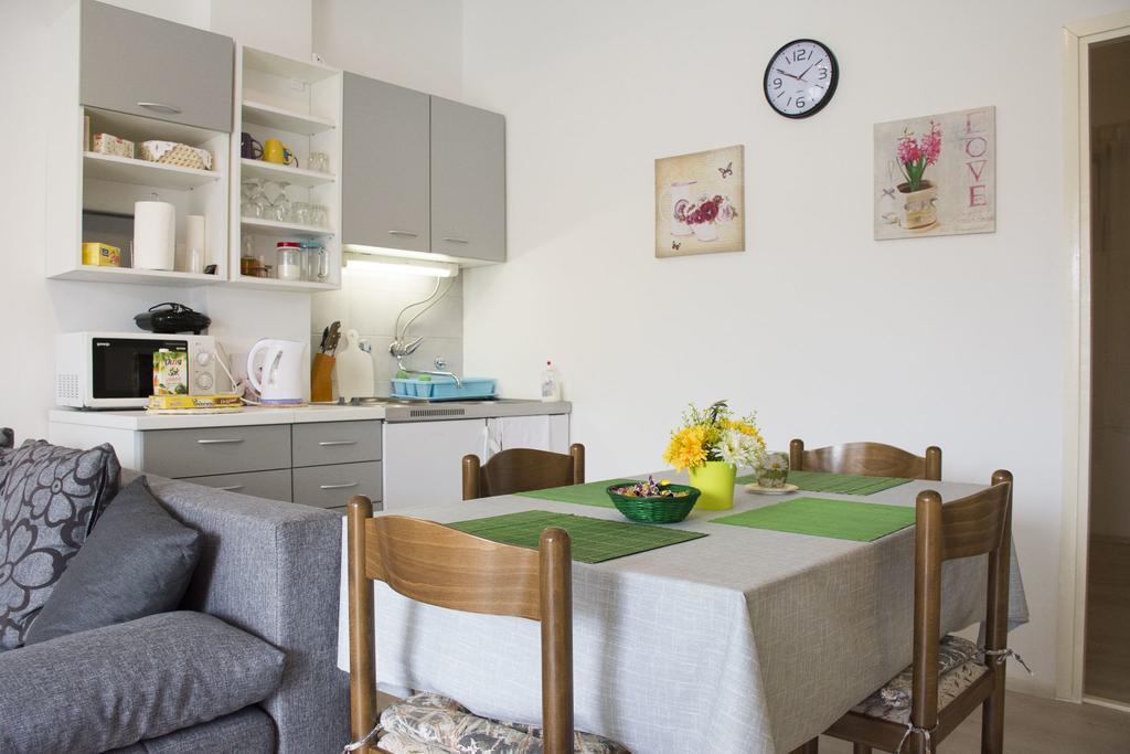 Apartment Majda Шибеник Екстер'єр фото