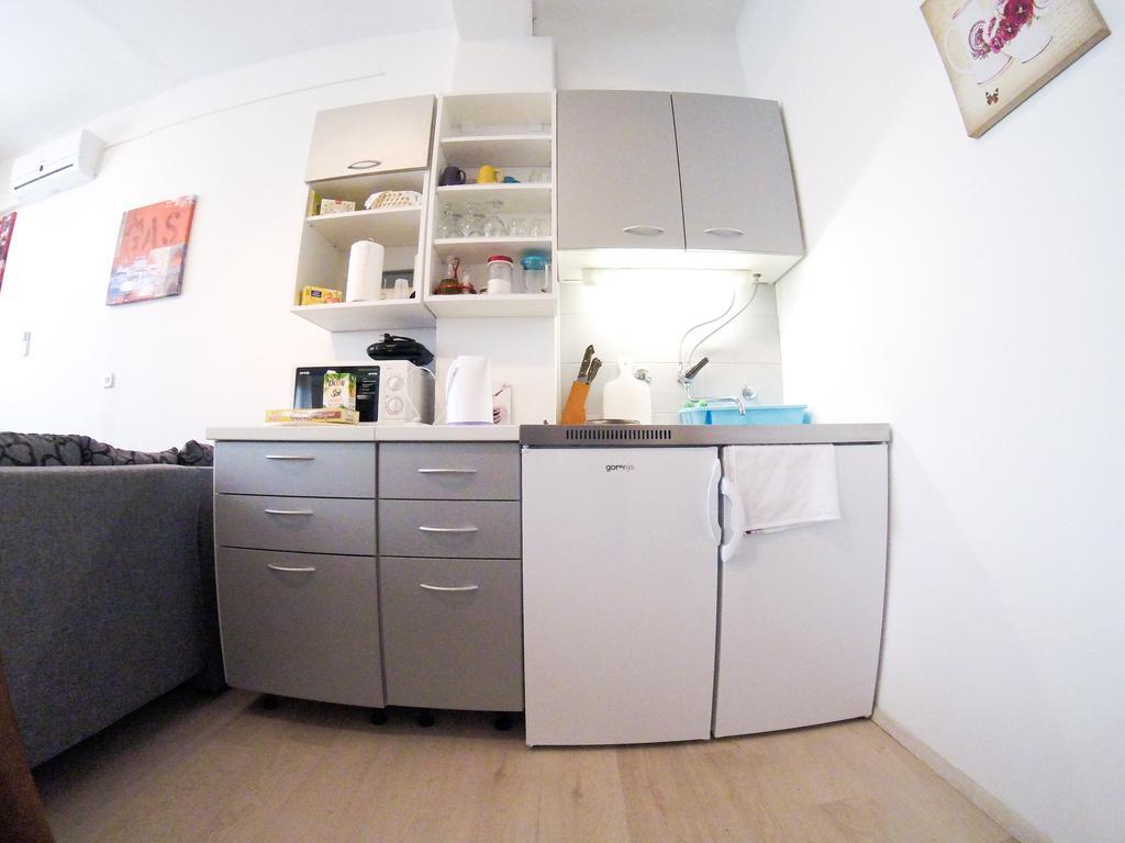 Apartment Majda Шибеник Екстер'єр фото